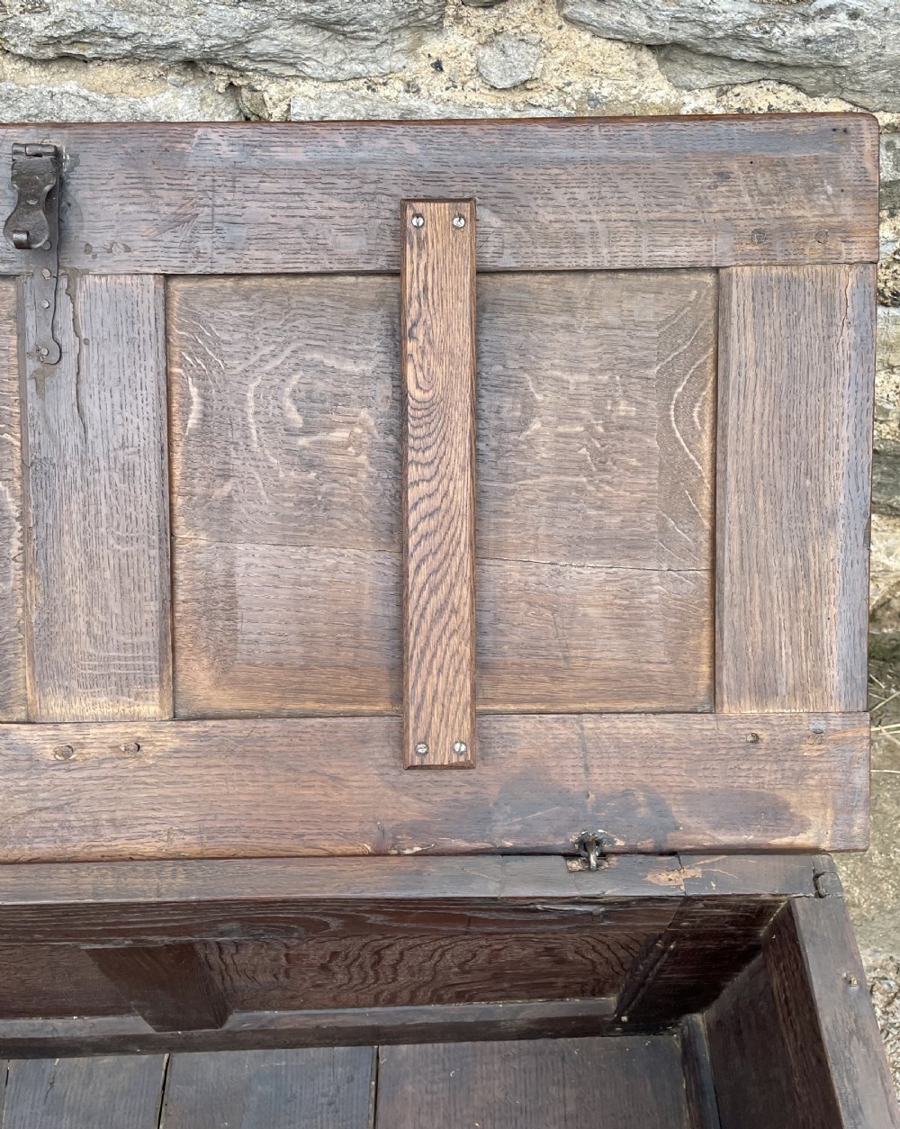18th Century Oak Coffer View IX