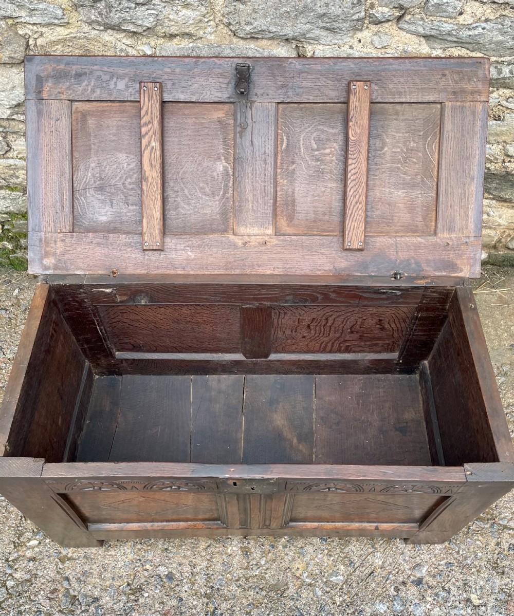 18th Century Oak Coffer View XIV