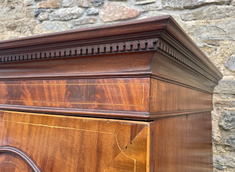 Georgian Mahogany Linen Press View XIII