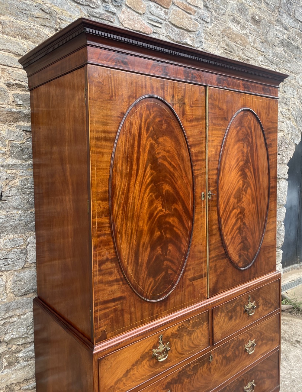 Georgian Mahogany Linen Press View XV