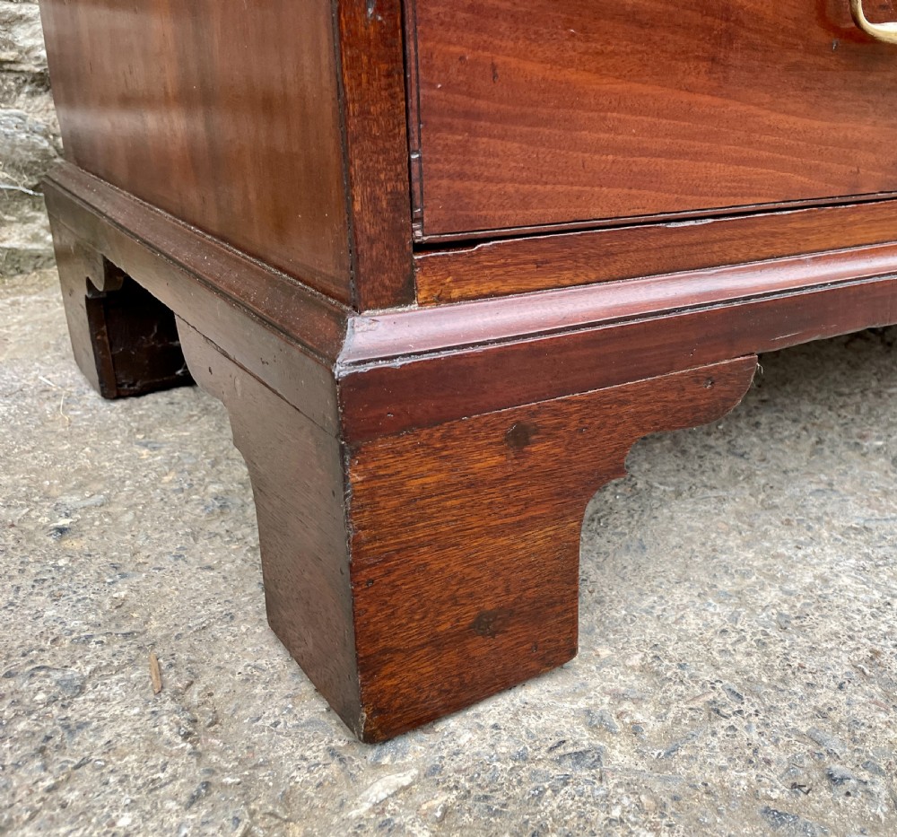 Georgian Mahogany Chest of Drawers View XII