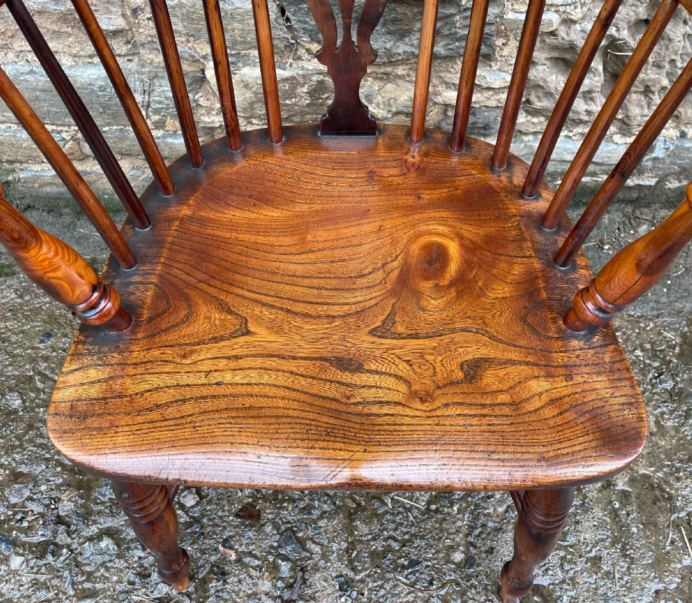 Antique Yew Wood and Elm Windsor Chair View IV