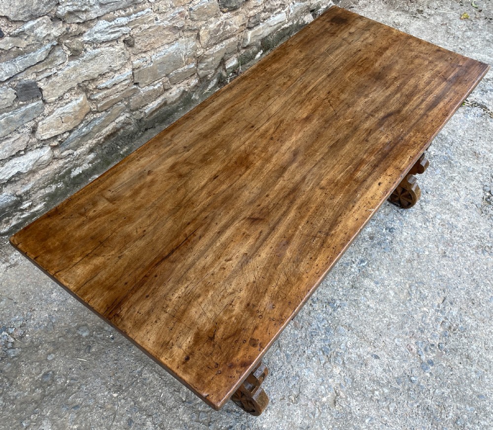 18th Century Spanish Walnut Table View XIV