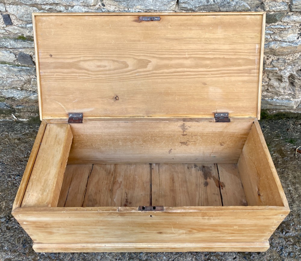 Antique Stripped Pine Blanket Box View XIII