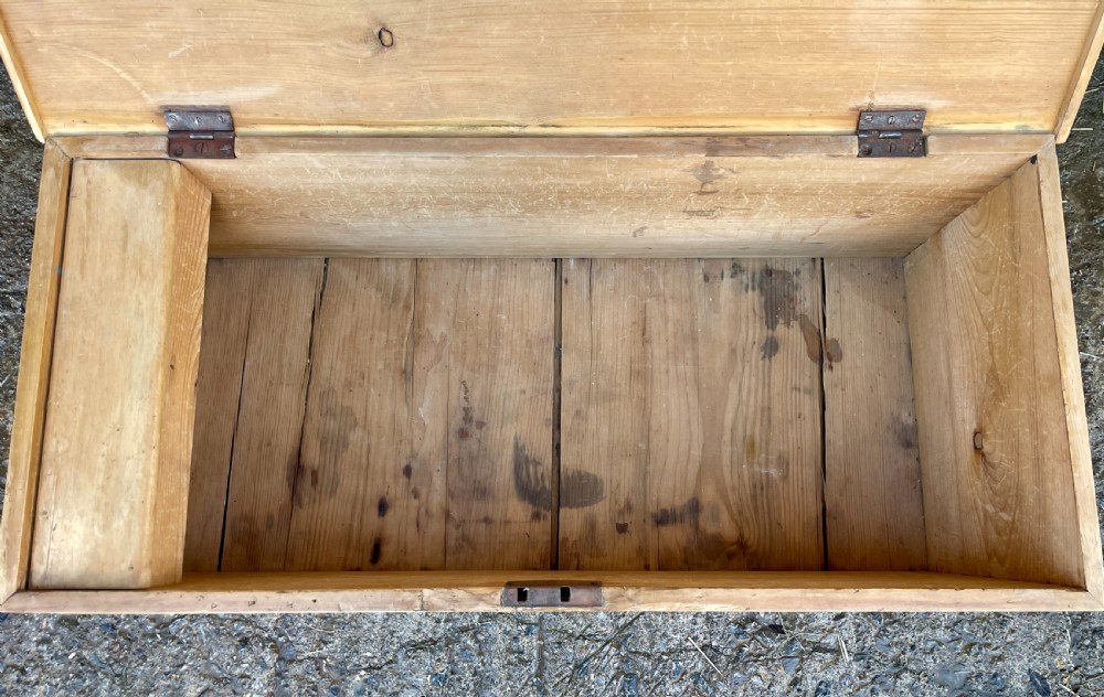 Antique Stripped Pine Blanket Box View XIV