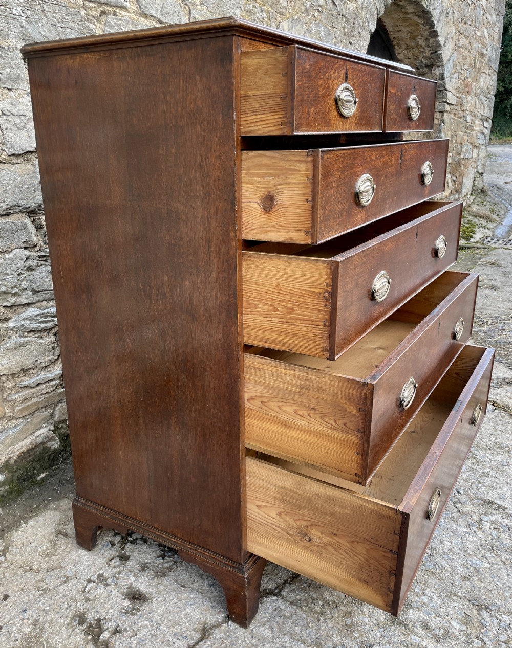 Large Georgian Oak Chest of Drawers View IX