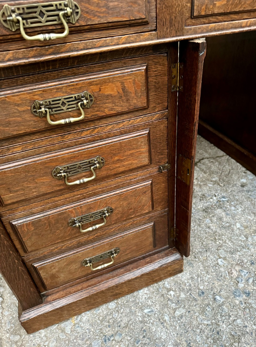 Large Edwardian Oak Partners Desk View XV