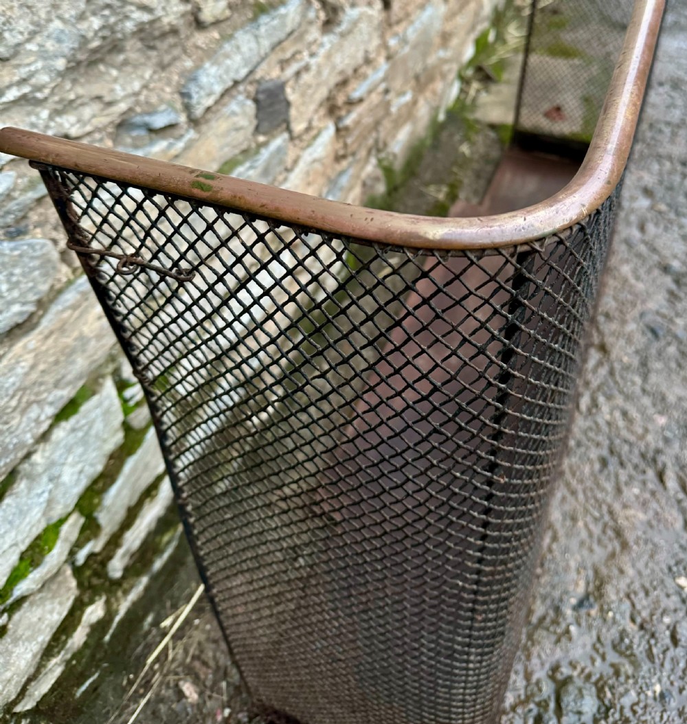 Victorian Fire Guard View V