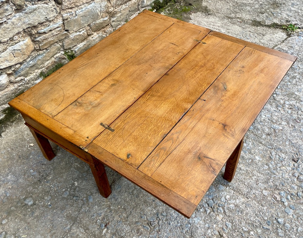 Antique Oak Fold-Over Coffee Table View XVIII