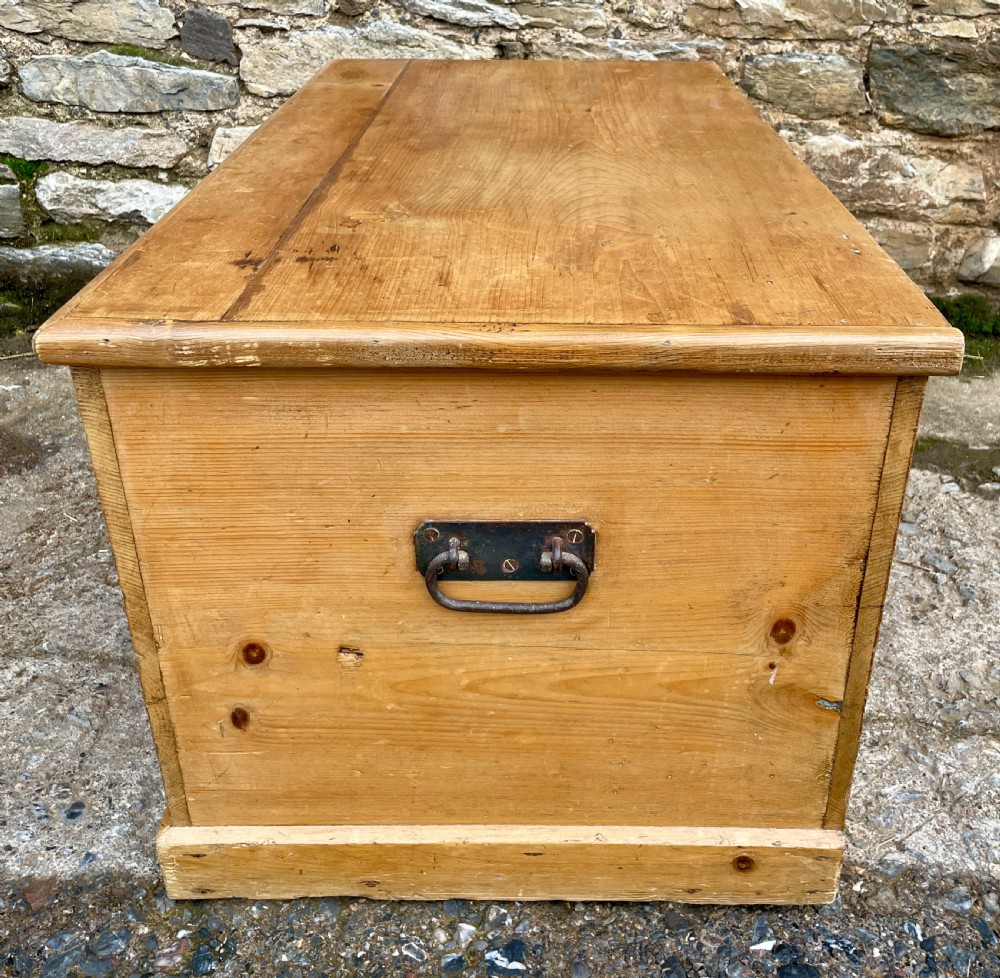 Antique Pine Blanket Box View XV