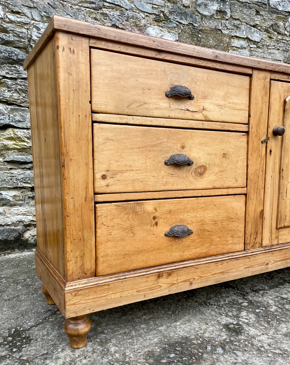 Antique Pine Sideboard View XVIII
