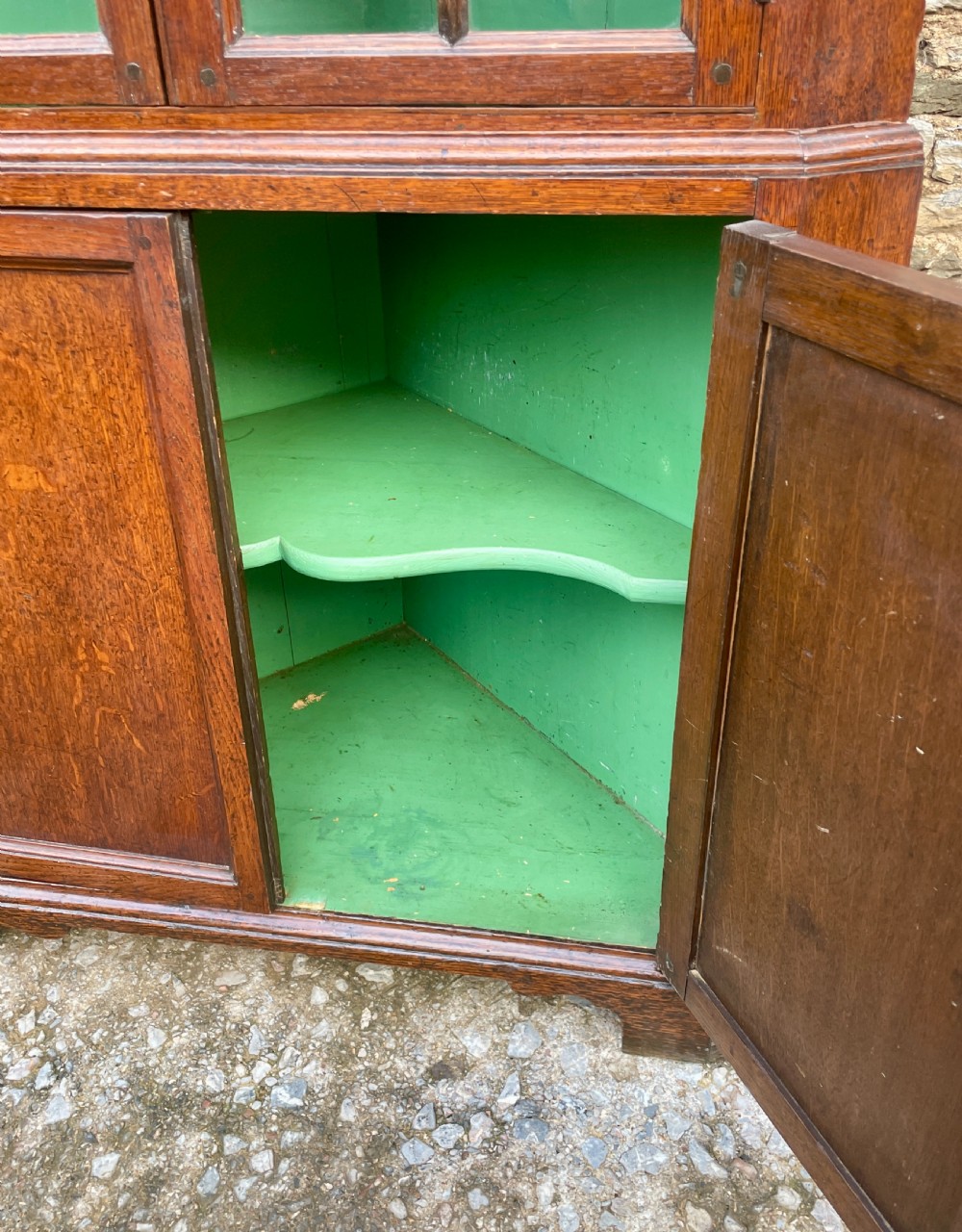 Georgian Oak Corner Cupboard View XIII