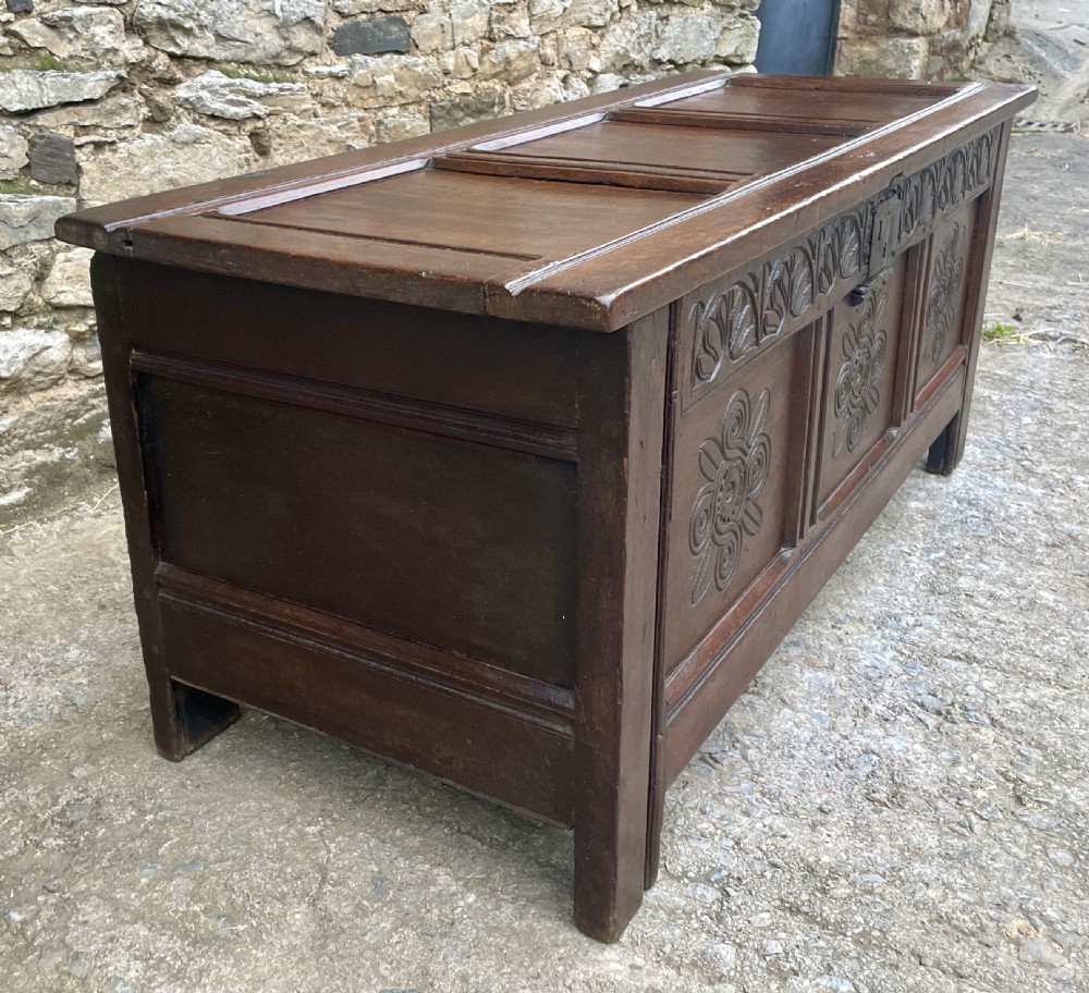 18th Century Oak Coffer View XII