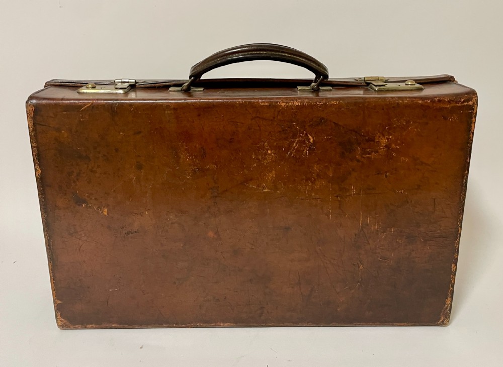 Antique Leather Case View XIV