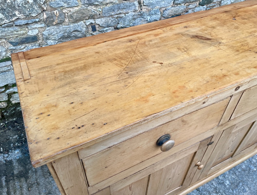 Large Victorian Pine Dresser Base View XXVI