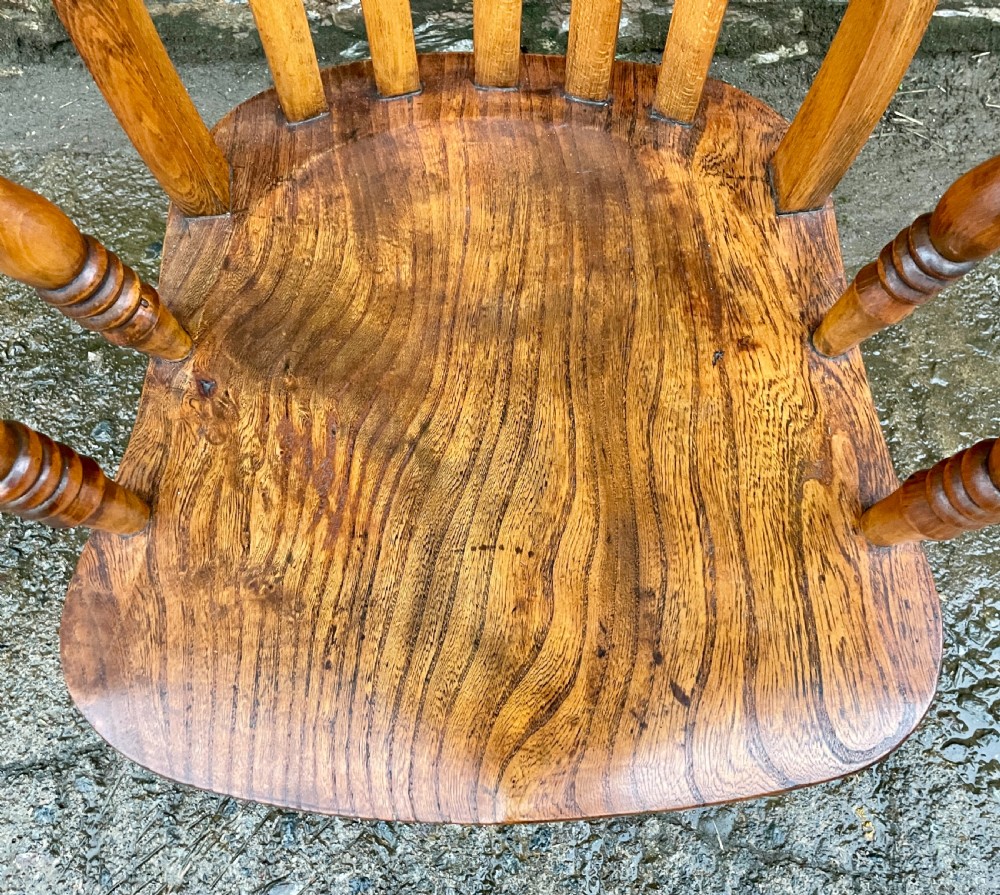 Victorian Elm Lathe Back Farmhouse Chair View XI