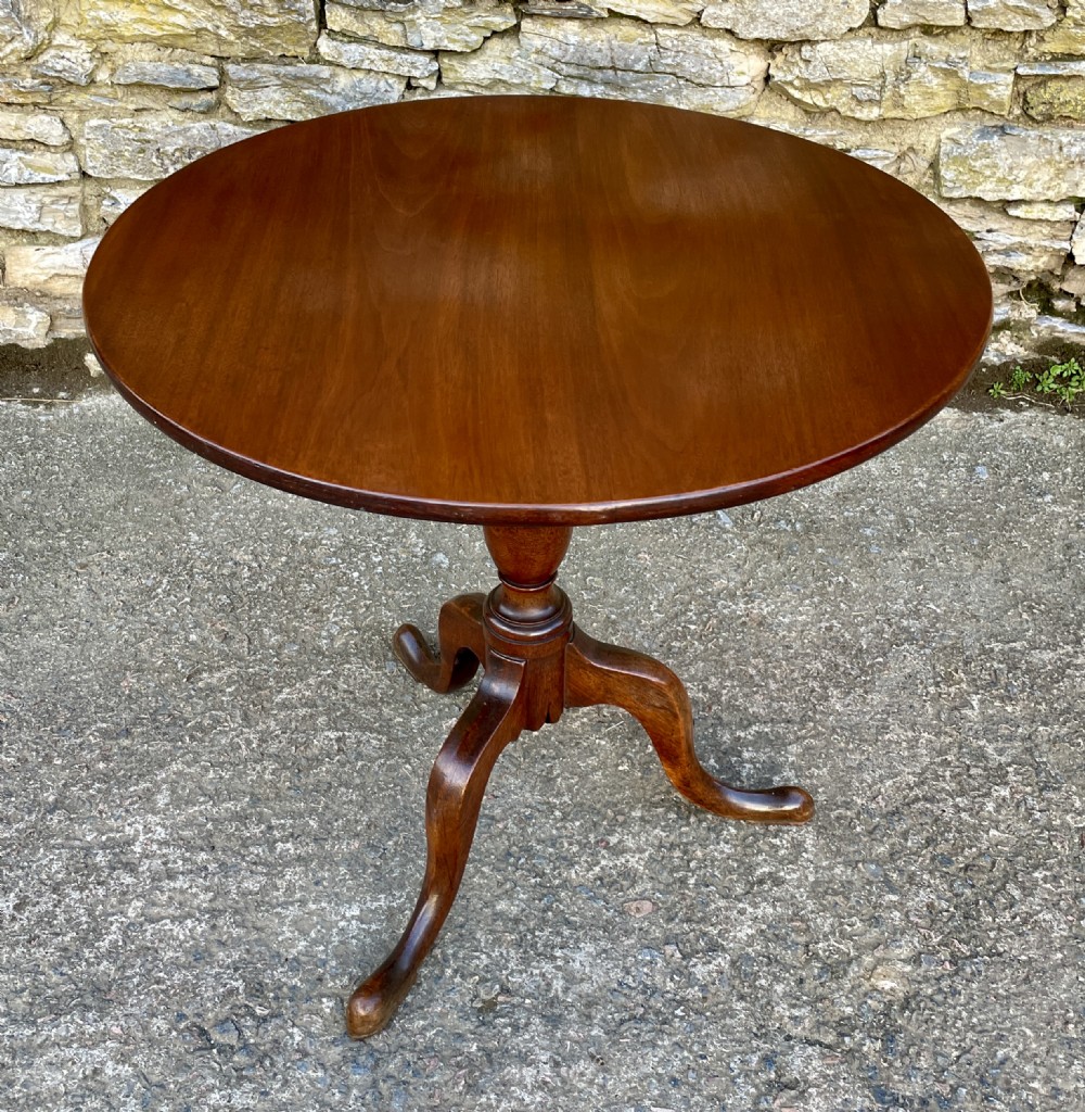 Georgian Mahogany Tilt Top Occasional Table