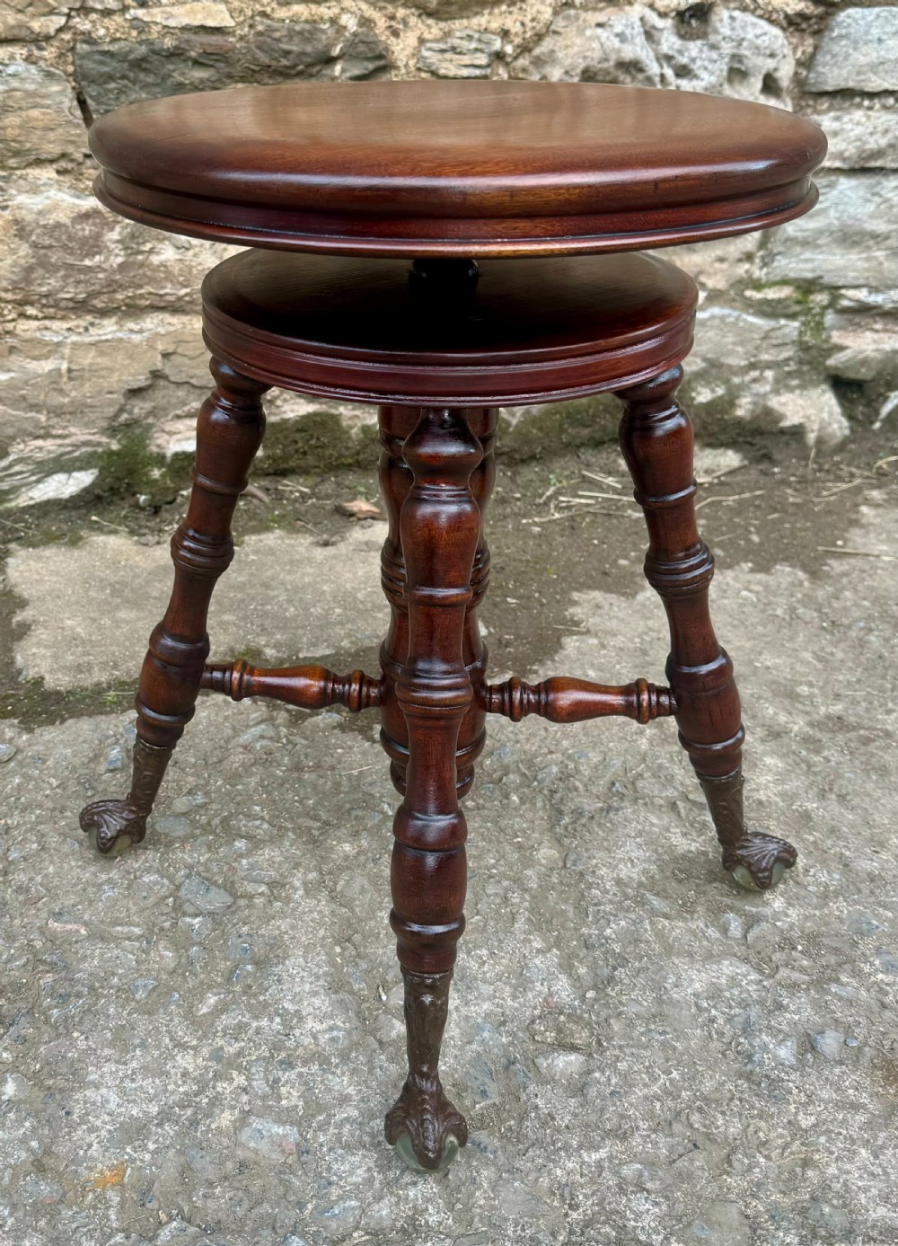 Antique Adjustable Music Stool by Thomas Organ Co View V