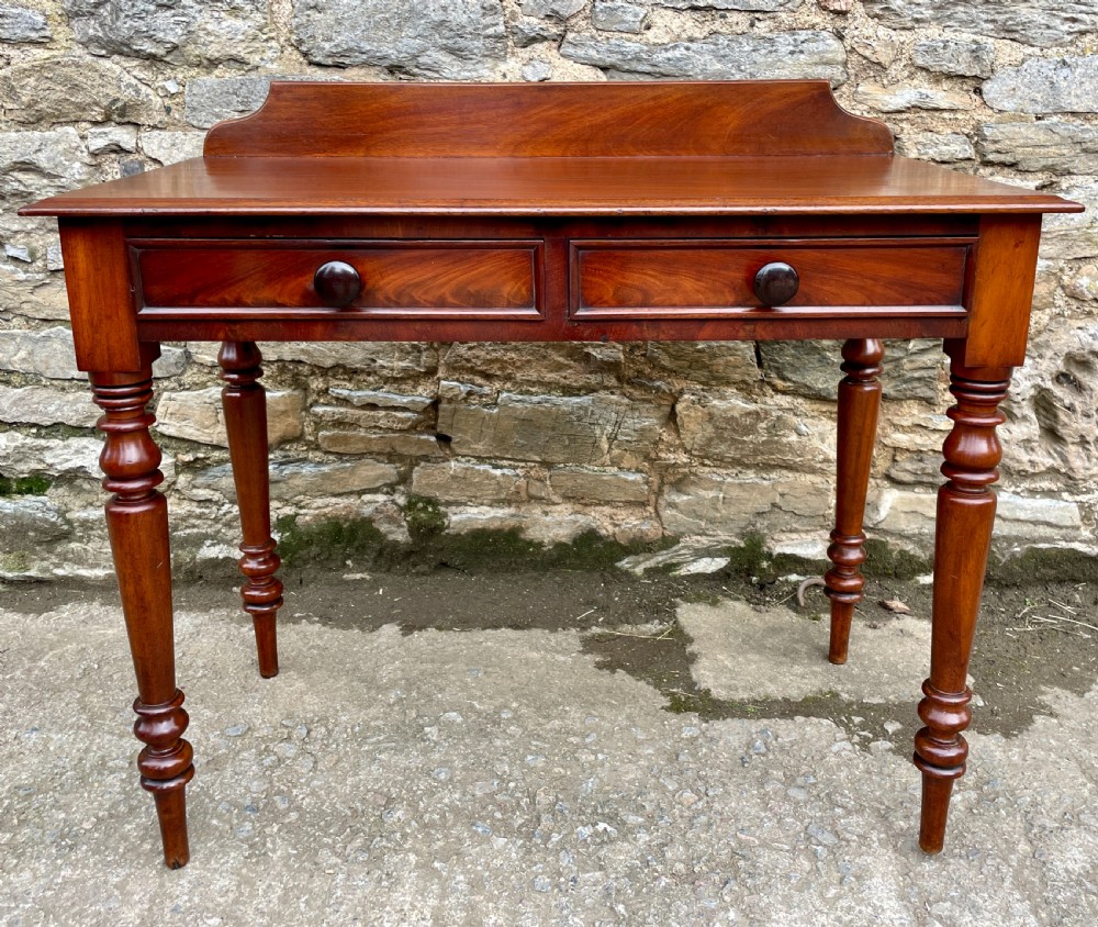 Victorian Mahogany Side Table