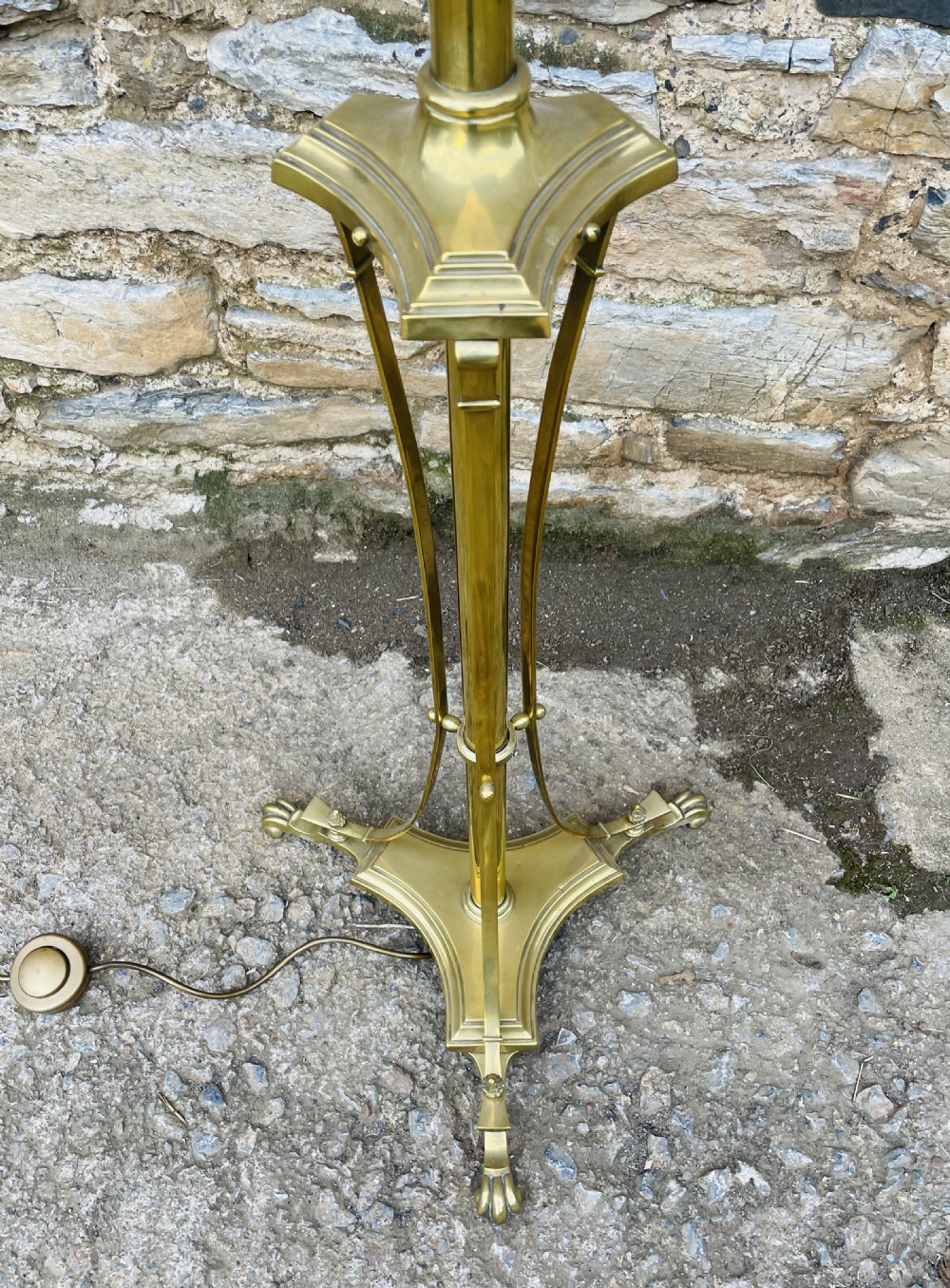 Antique Telescopic Brass Standard Lamp View II