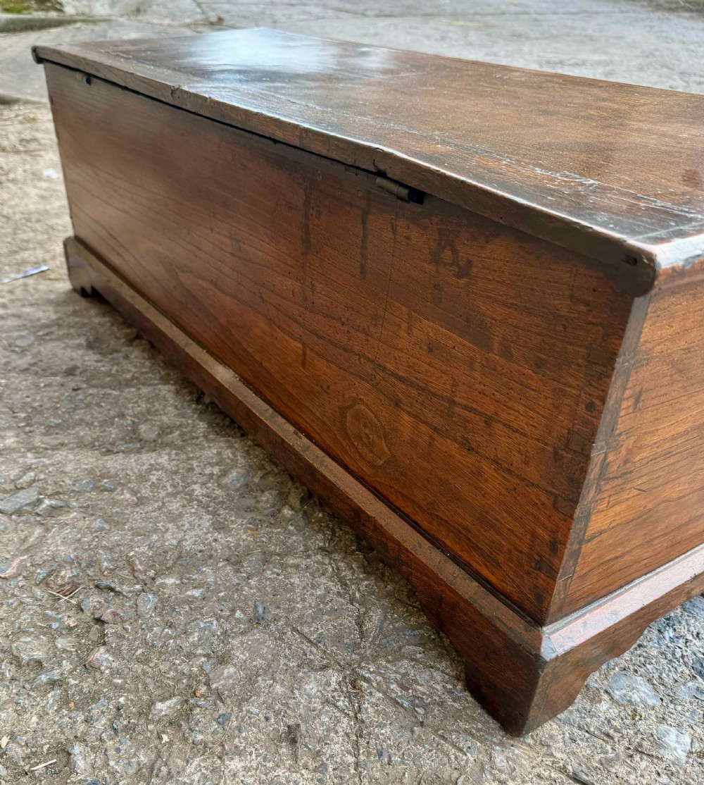 Georgian Elm Blanket Box View IV