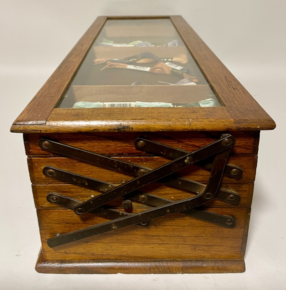 Clark's Anchor Cantilever Sewing Thread Box View IV