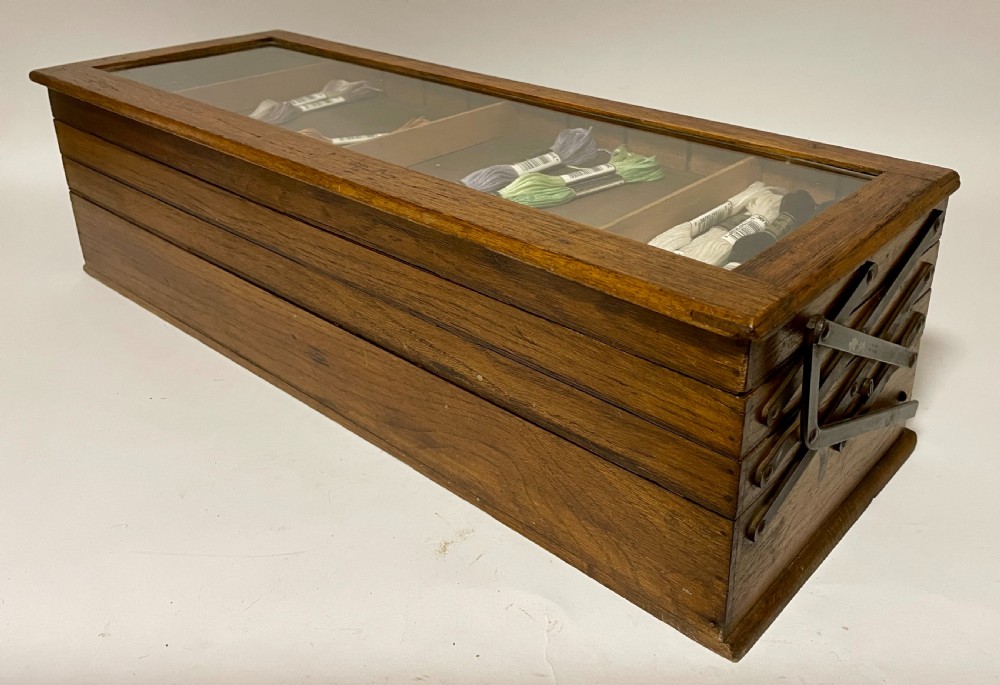 Clark's Anchor Cantilever Sewing Thread Box View VIII