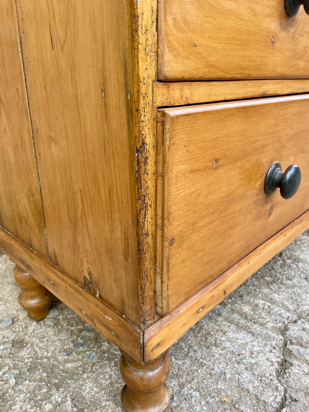 Victorian Pine Glazed Dresser View X
