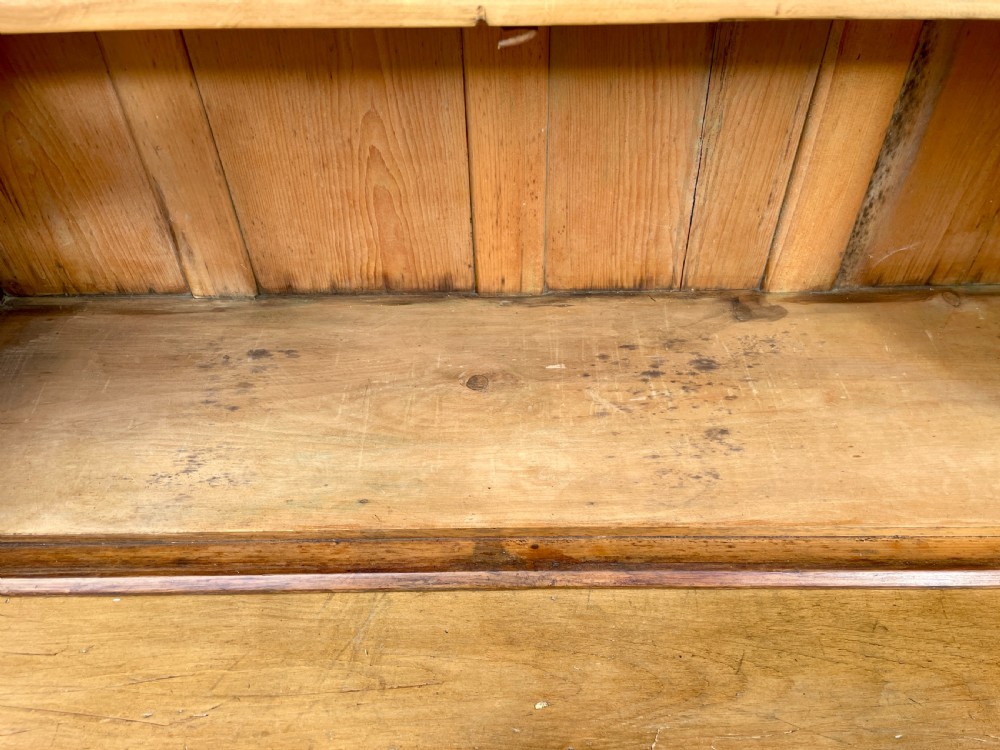 Victorian Pine Glazed Dresser View XVII