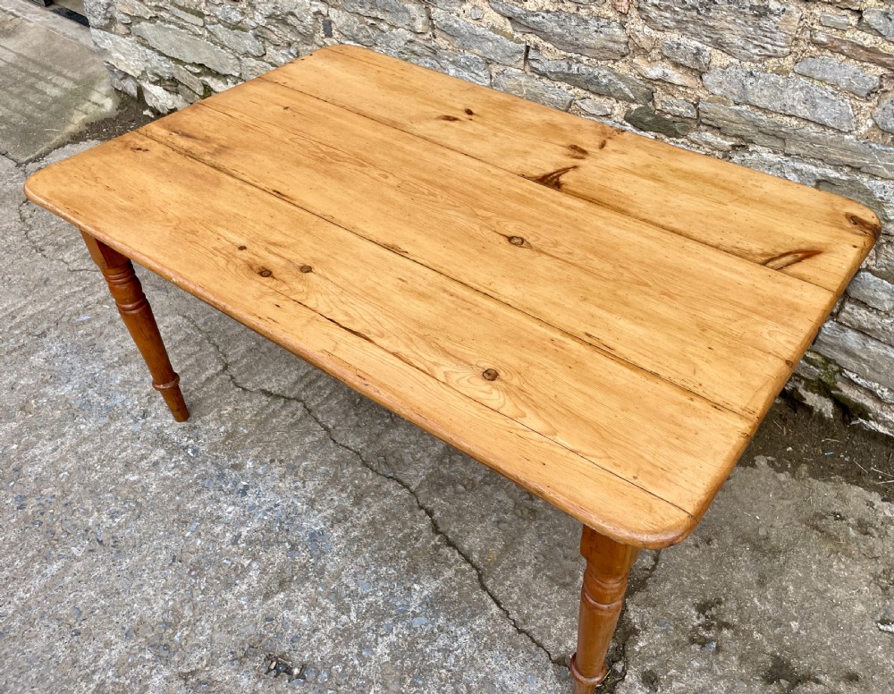 Large Victorian Pine Farmhouse Table View V