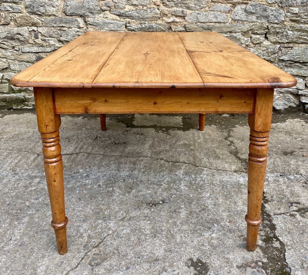 Large Victorian Pine Farmhouse Table View XII