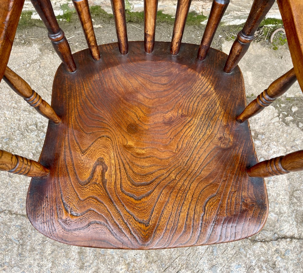 Antique Elm Windsor Farmhouse Chair View V