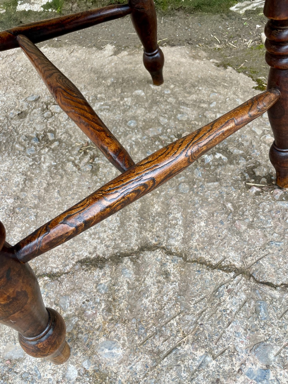 Antique Elm Windsor Farmhouse Chair View VIII