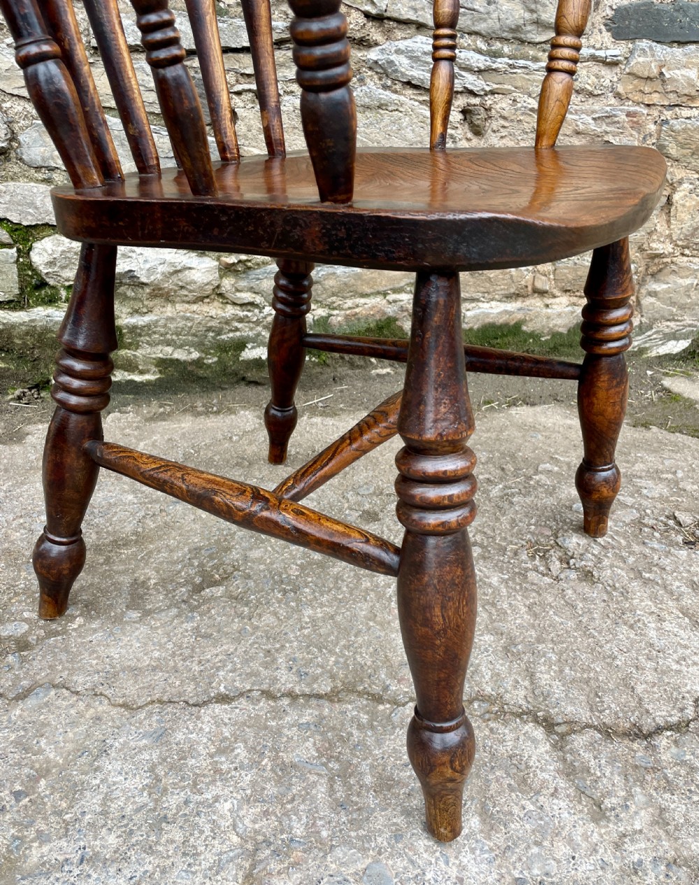 Antique Elm Windsor Farmhouse Chair View XV