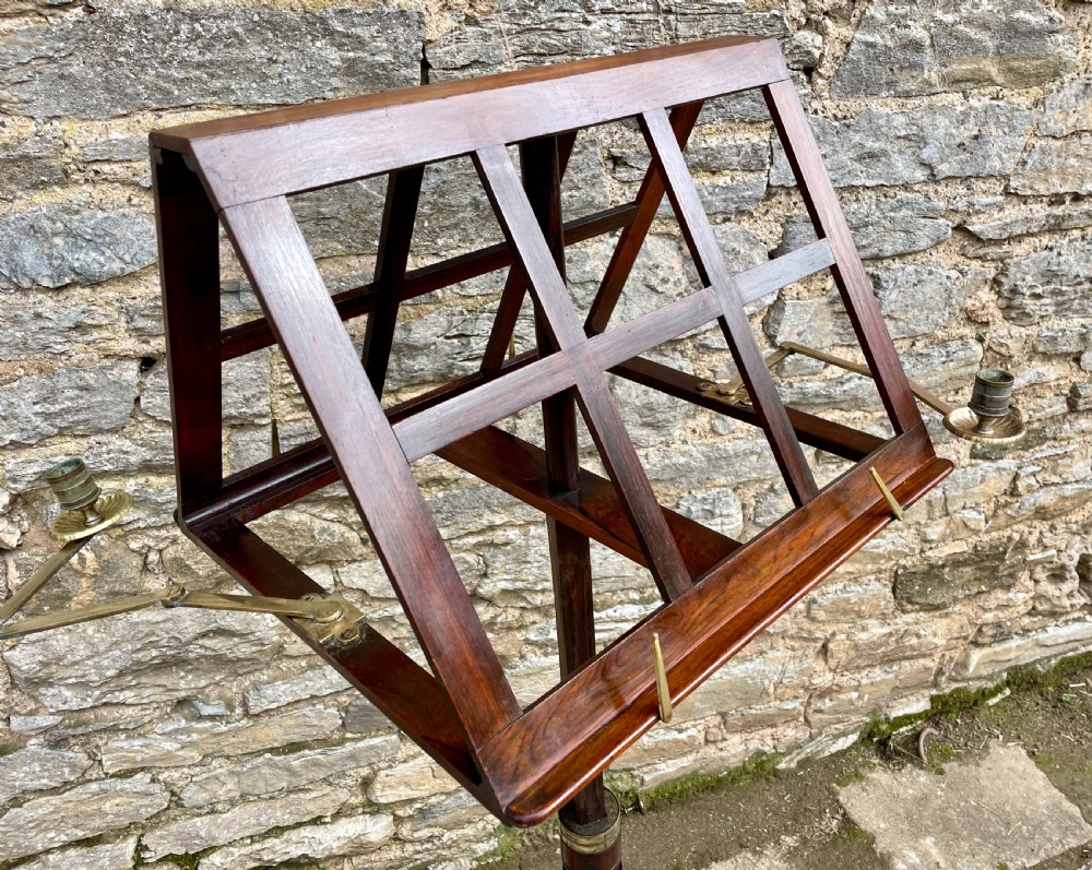Regency Rosewood Adjustable Duet Stand View VIII