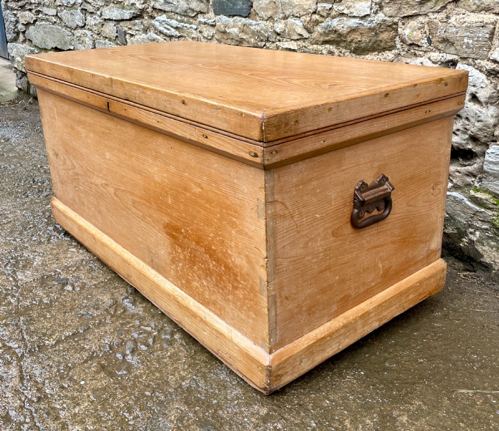Victorian Pine Blanket Box View VIII