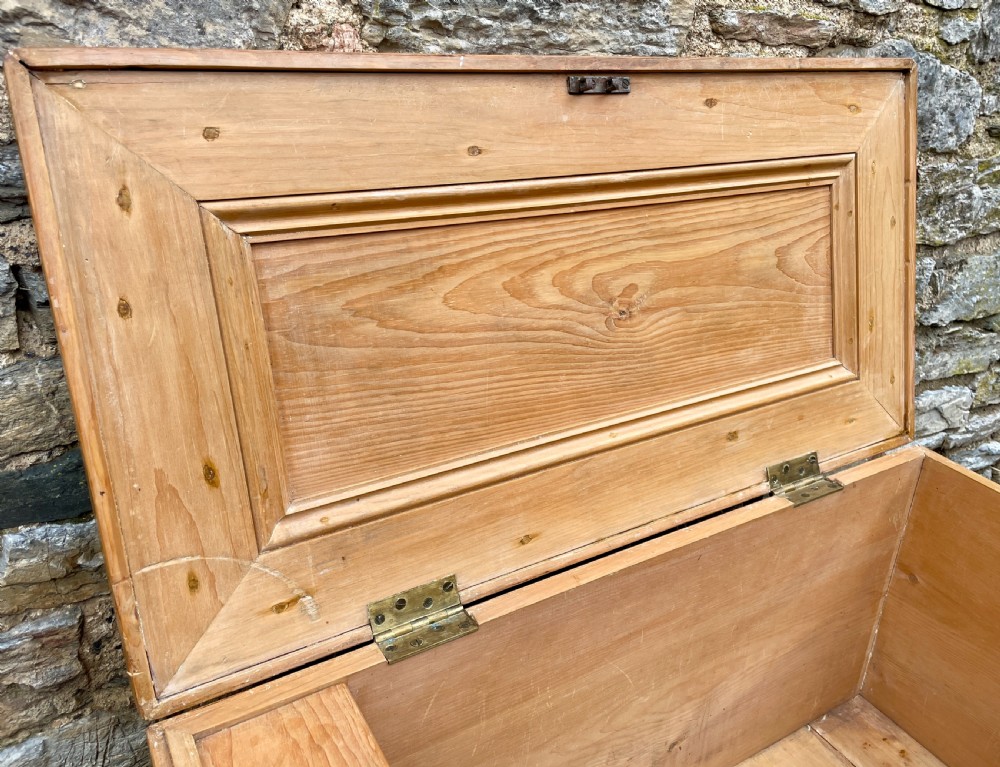 Victorian Pine Blanket Box View XII