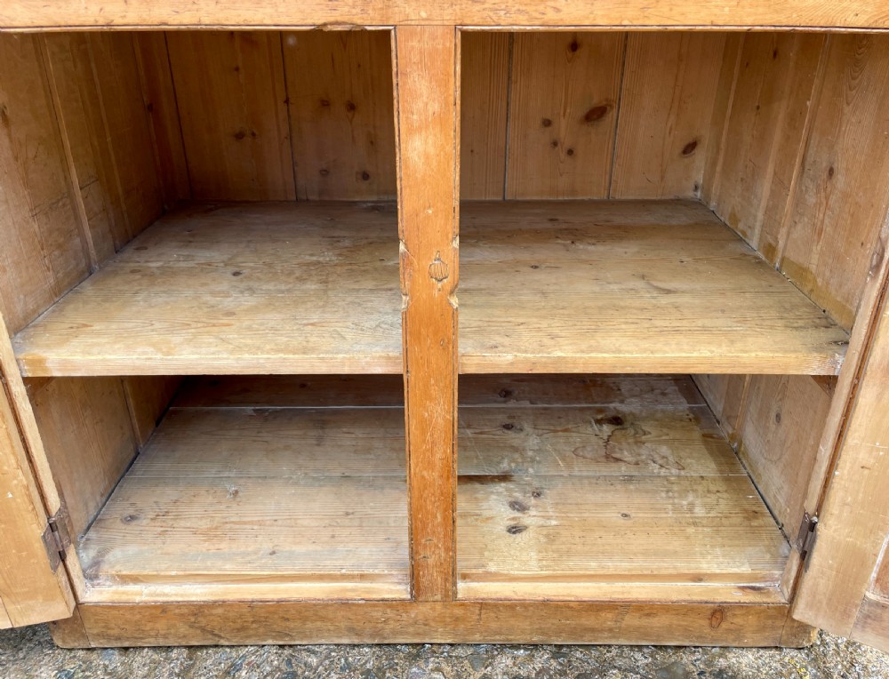 Small Antique Pine Dresser View VIII