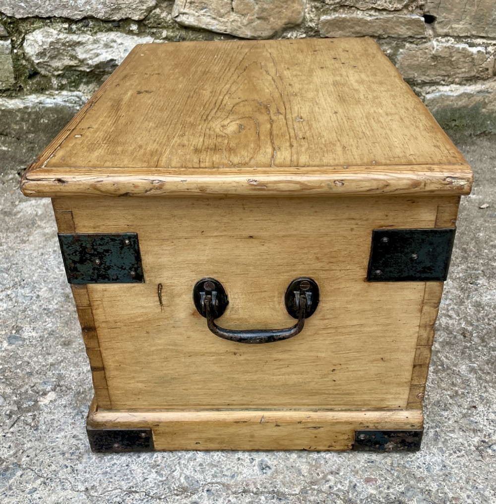 Antique Pine Box View XVI