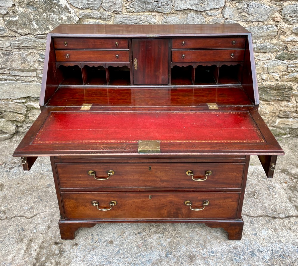 Georgian Mahogany Bureau View XIV