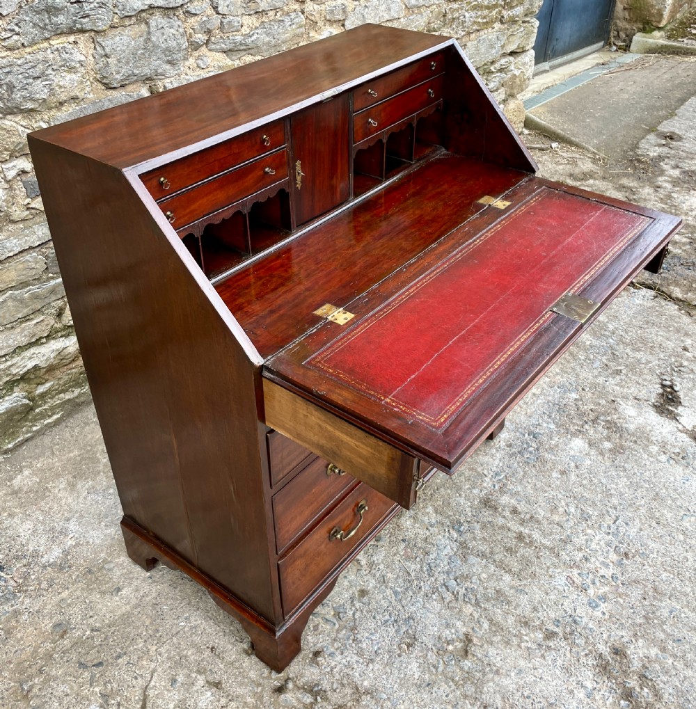 Georgian Mahogany Bureau View XXIV