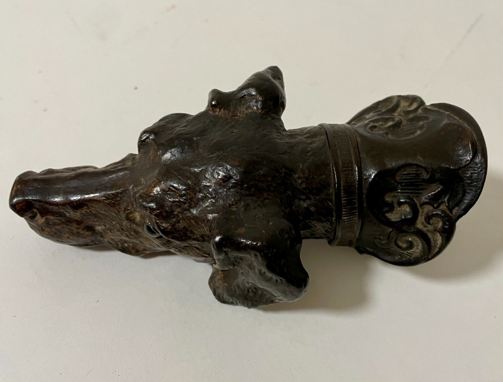 Antique Bronze Dog Letter Clip View X
