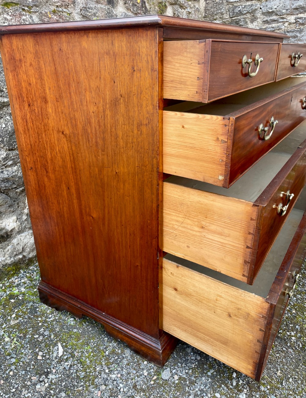 Georgian Mahogany Chest of Drawers View X