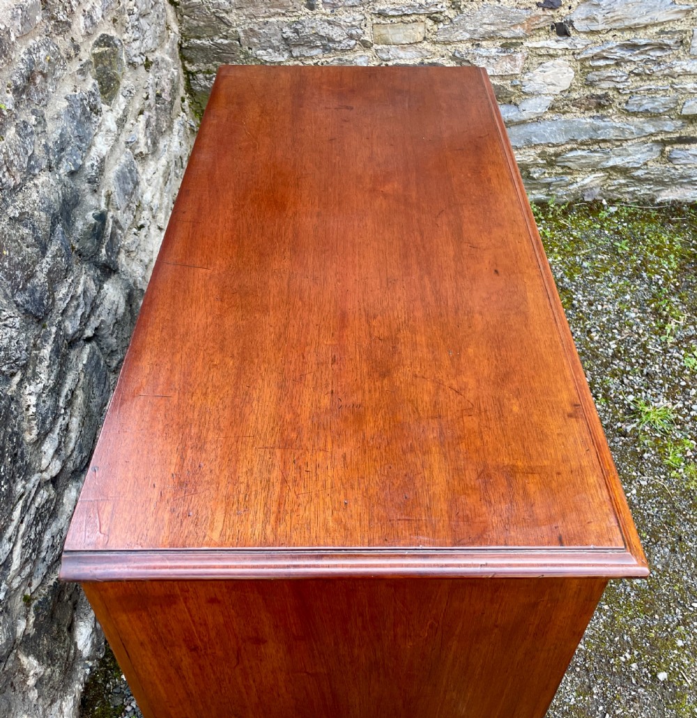 Georgian Mahogany Chest of Drawers View XI