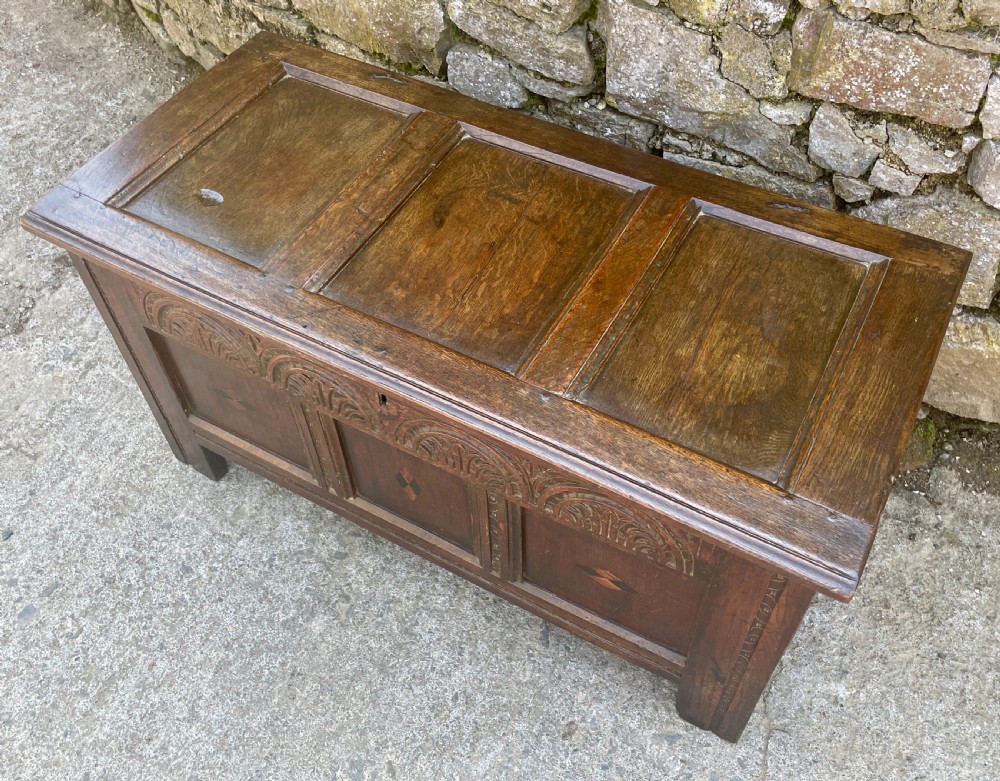 18th Century Oak Coffer View IV