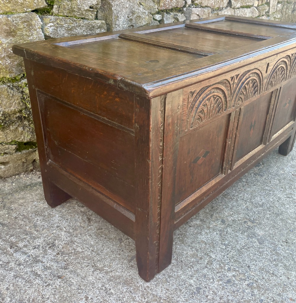 18th Century Oak Coffer View VII
