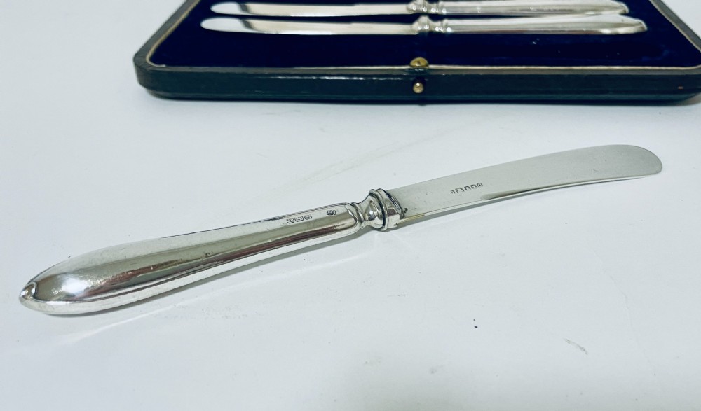 Set of Six Silver Handled Butter Knives View VI