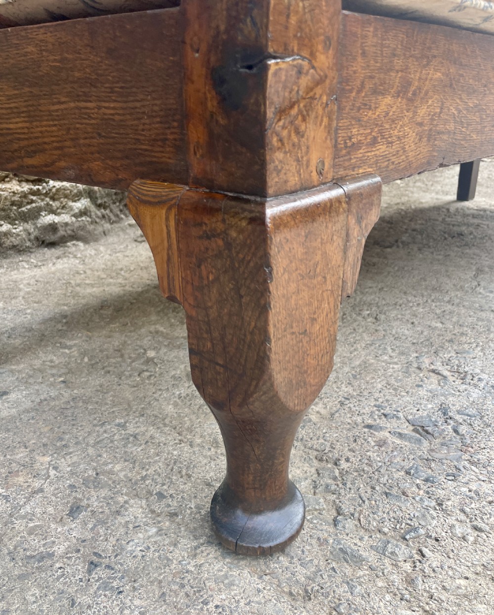 Georgian Oak Panelled Settle View XXII