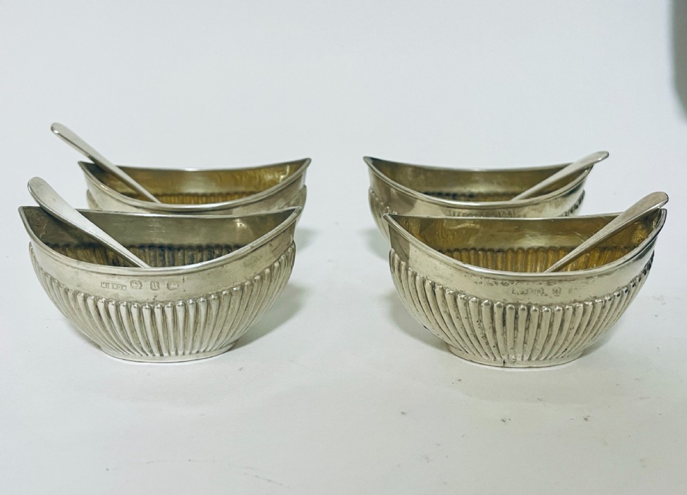 Box of Four Silver Salt Dishes with Spoons View V