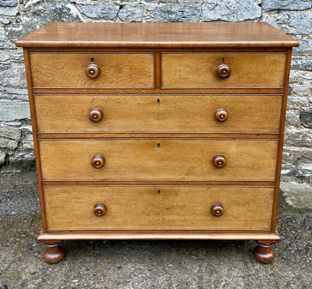 Victorian Golden Oak Chest of Drawers